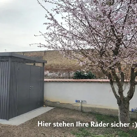 公寓 Abendsonne 萨勒河畔瑙姆堡